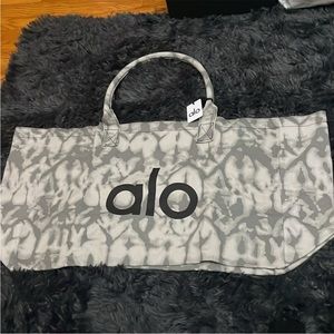 ALO yoga grey tiedye bag one size brand new with tags